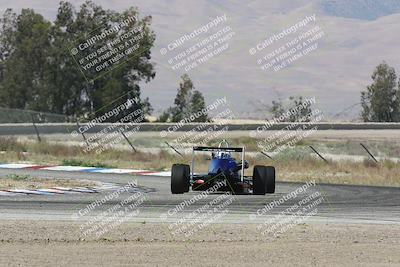 media/Jun-02-2024-CalClub SCCA (Sun) [[05fc656a50]]/Group 6/Qualifying/